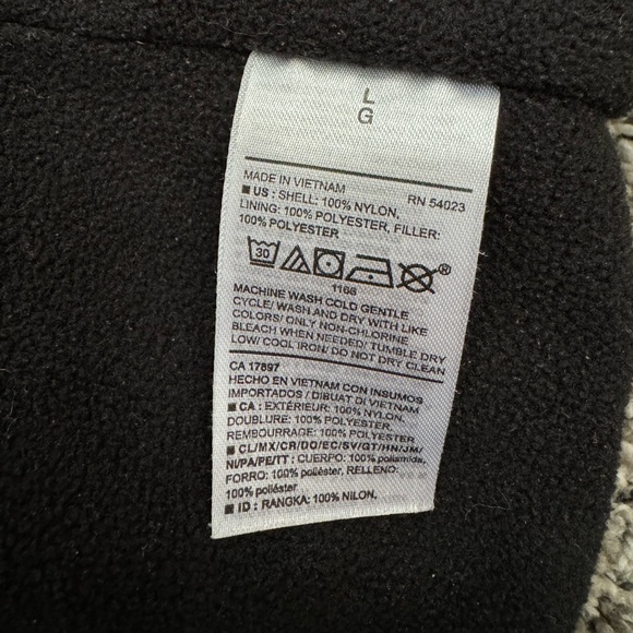 Men's Old Navy Puffy Vest in Black - Picture 5 of 5